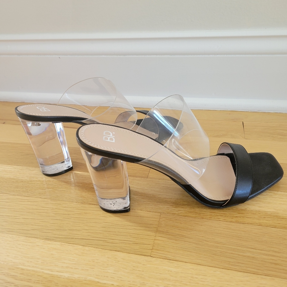 9M Black BP. Naomi Clear Block Heels